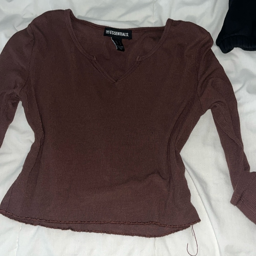 brown longsleve